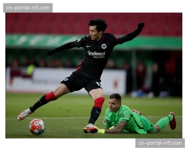 官方：法兰克福与日本中场镰田大地续约谈判破裂，球员今夏自由离队