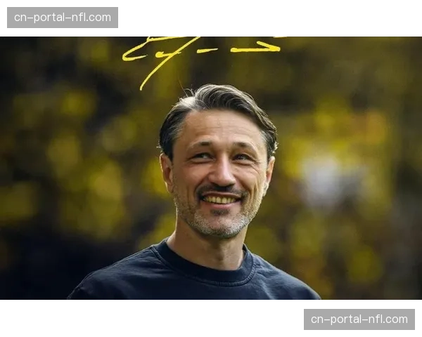 官方:沃尔夫斯堡与主帅科瓦奇续约至2028年